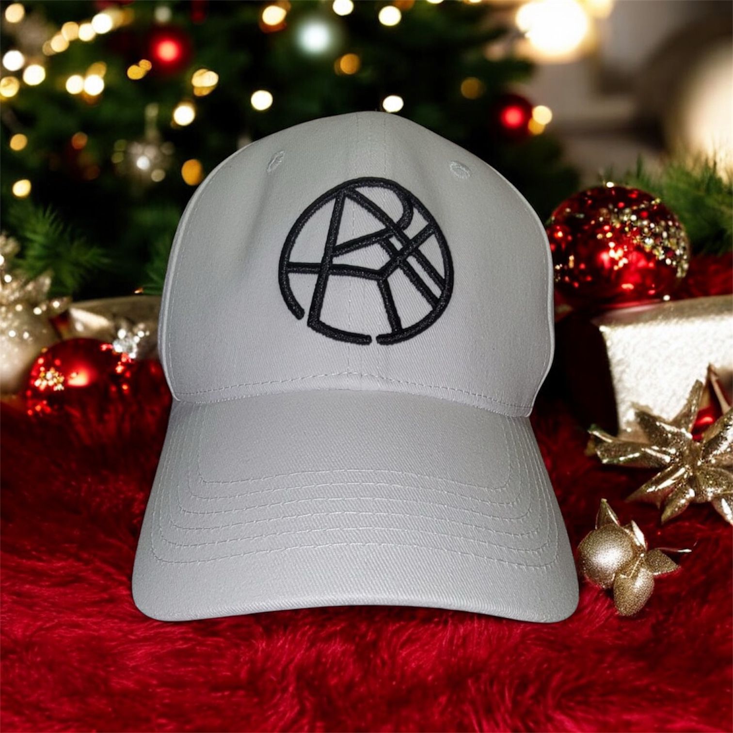 ROYAL Unisex Classic Baseball Cap – 100% Cotton