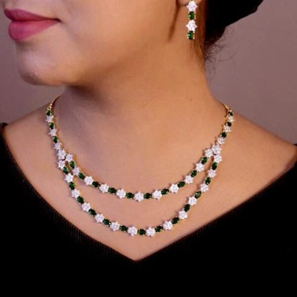 White and Geen CZ Stones Necklace Set with Earrings in Gold Finish